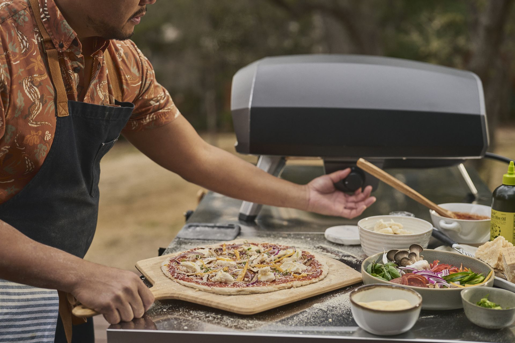 Lifestyle  Koda 2 Pro Pizza Prep_1.webp