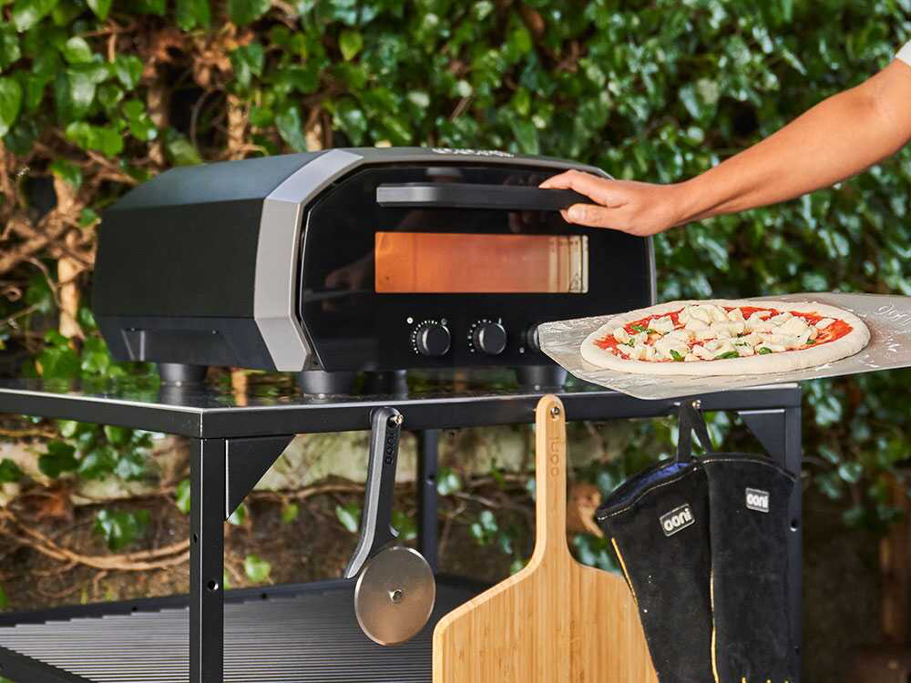 ooni-volt-12-pizzaofen-1600-w-vordere-backraumtr-wrmedmmung--49090_4_1713967496_IMG_6629118845a89.webp